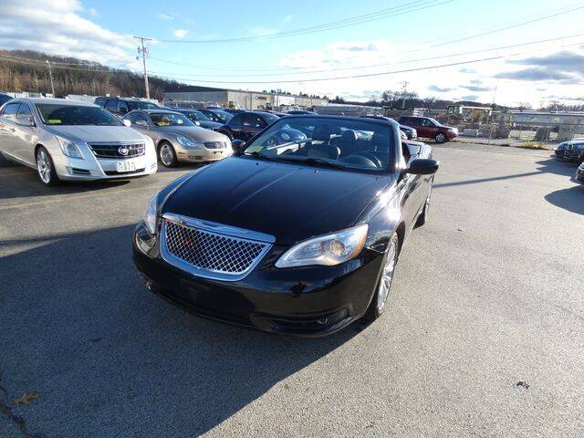 2011 Chrysler 200 Convertible for sale in Worcester, MA