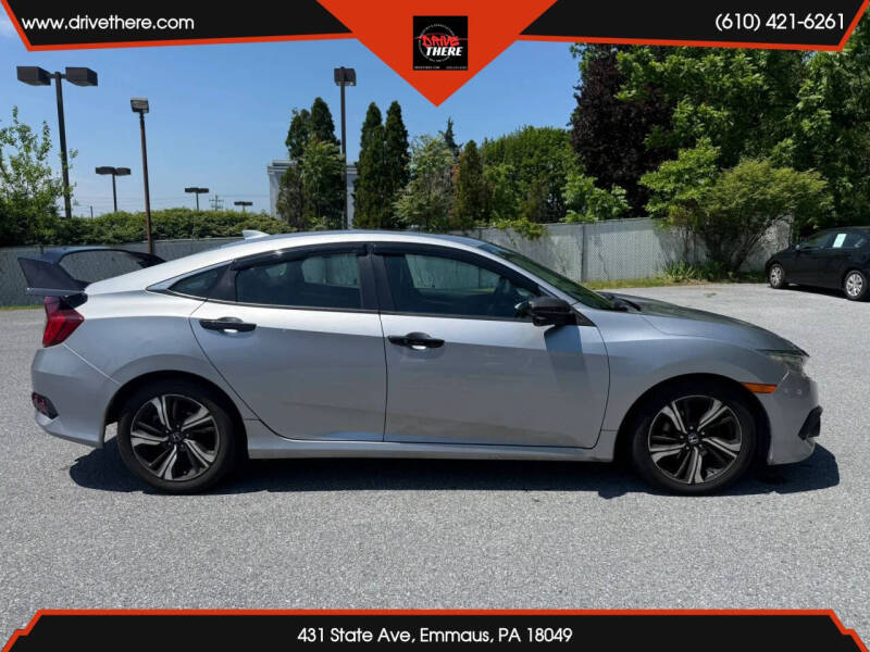 2017 Honda Civic Touring