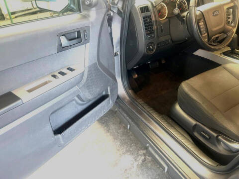 2011 Ford Escape XLT