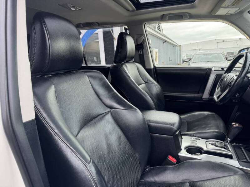 2014 Toyota 4Runner SR5