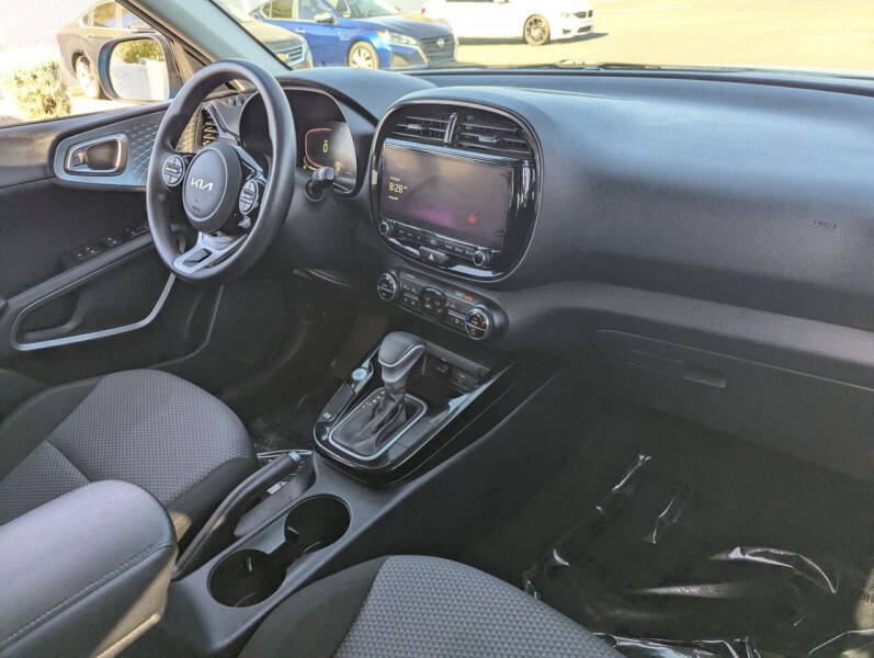 2023 Kia Soul S