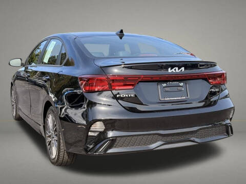 2022 Kia Forte GT Line