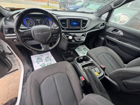2019 Chrysler Pacifica Touring Plus
