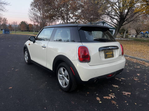 2017 MINI Hardtop 2 Door Cooper