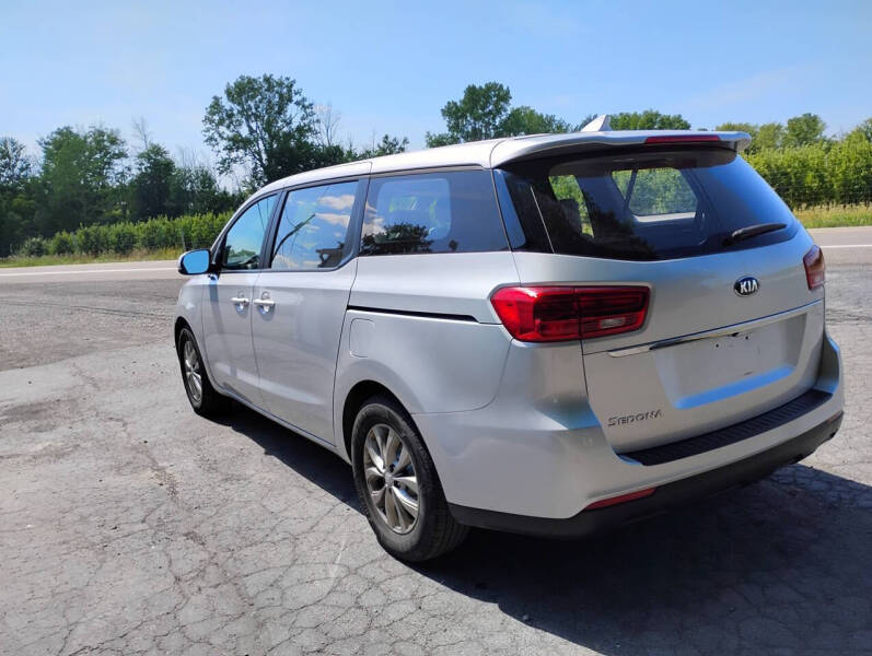 2020 Kia Sedona L