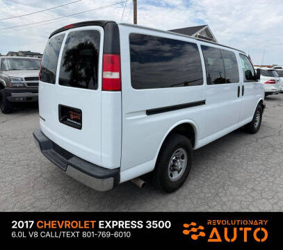 2017 Chevrolet Express LT 3500
