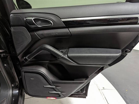 2016 Porsche Cayenne S