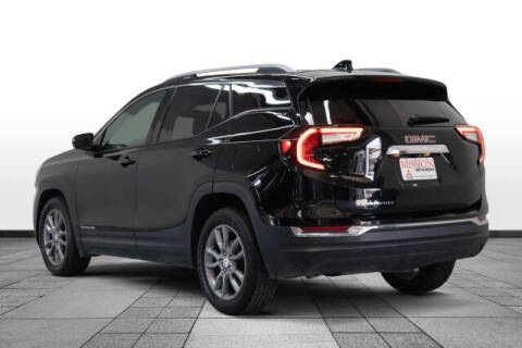 2023 GMC Terrain SLT