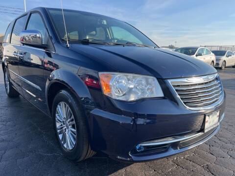 2014 Chrysler Town and Country for sale at VIP Auto Sales & Service in Franklin OH