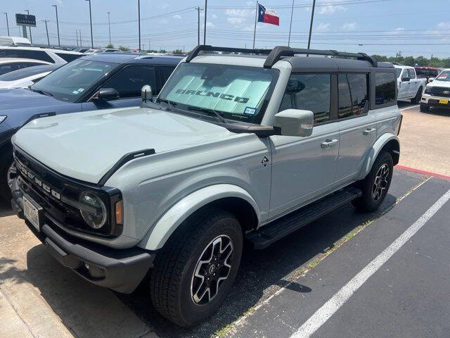 2023 Ford Bronco Outer Banks
