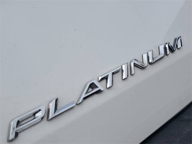 2022 Ford Explorer Platinum