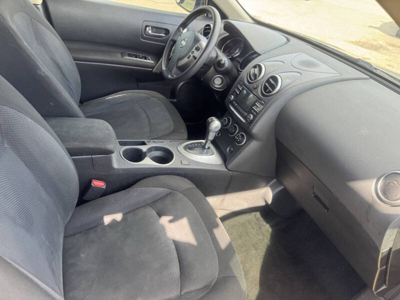 2015 Nissan Rogue Select S