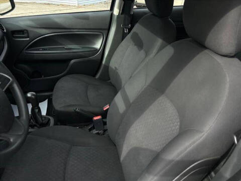 2019 Mitsubishi Mirage ES