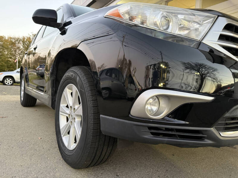 2013 Toyota Highlander SE