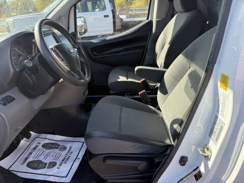 2020 Nissan NV200 SV