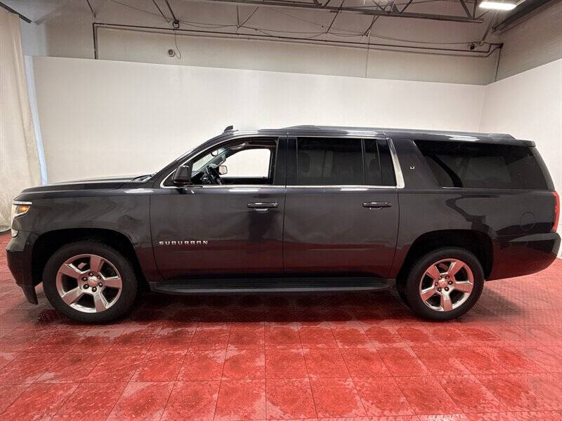 2017 Chevrolet Suburban LT