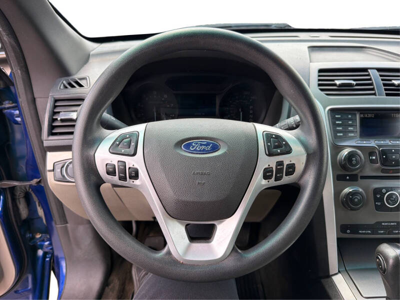 2013 Ford Explorer
