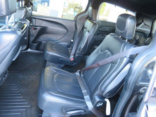 2020 Chrysler Pacifica Touring L Plus