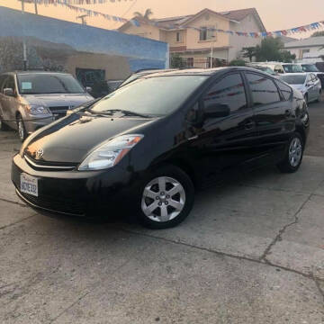 2008 Toyota Prius for sale at Nueva Italia Motors in Ventura CA