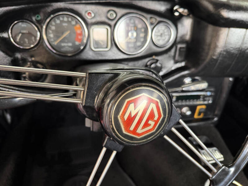 1969 MG B