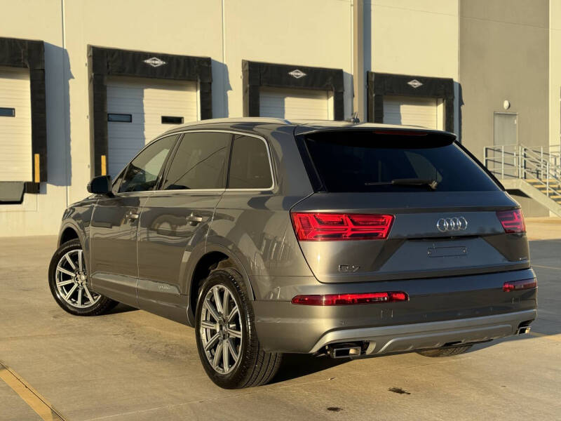 2017 Audi Q7 2.0T quattro Premium Plus