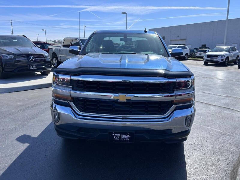 Used 2018 Chevrolet Silverado 1500 LT with VIN 1GCRCREC3JZ147545 for sale in Cape Girardeau, MO