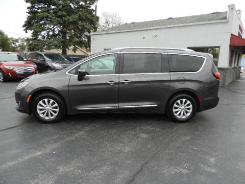 2019 Chrysler Pacifica Touring L