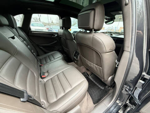 2017 Porsche Macan GTS