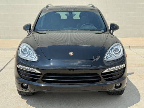 2014 Porsche Cayenne Platinum