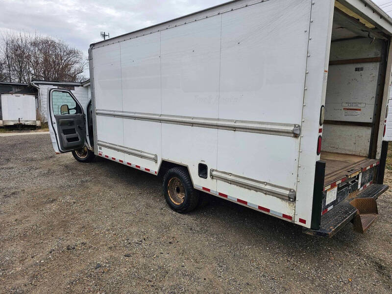 2015 Ford E-Series E-350 SD