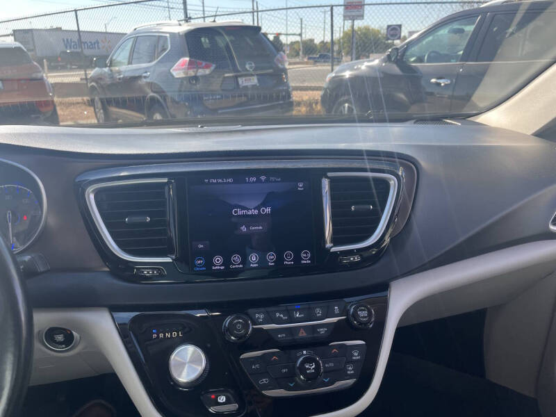 2018 Chrysler Pacifica Touring L Plus