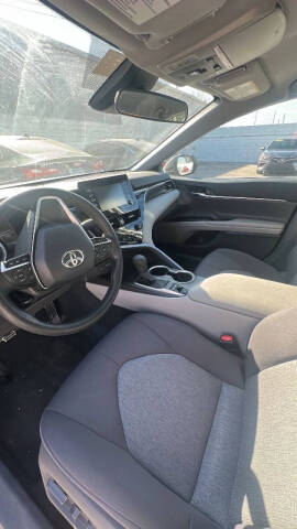 2021 Toyota Camry Hybrid LE