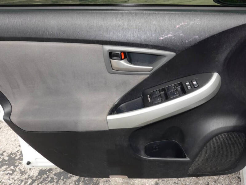 2015 Toyota Prius Two