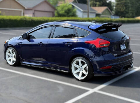 2017 Ford Focus ST
