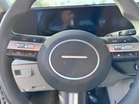 2024 Hyundai Kona SE