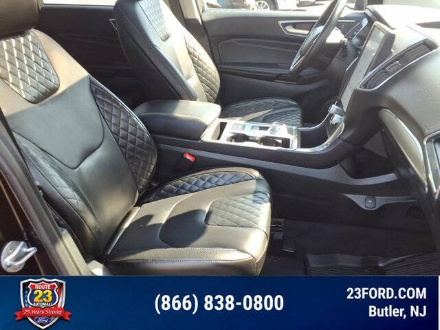 2023 Ford Edge Titanium