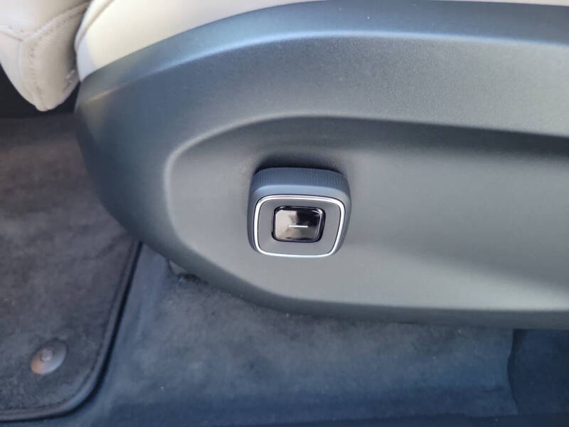 2025 Volvo EX90 Twin Performance Ultra 7P