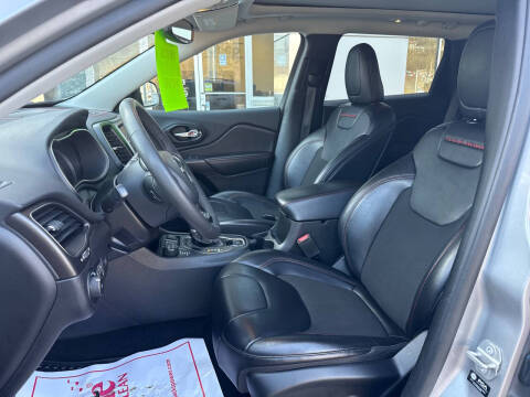 2022 Jeep Cherokee Trailhawk