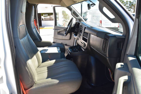 2017 Chevrolet Express 2500