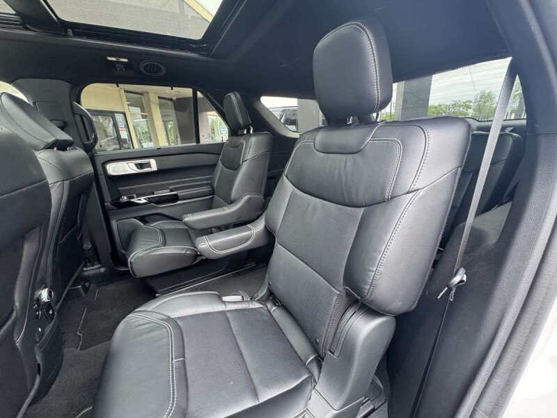 2023 Ford Explorer ST