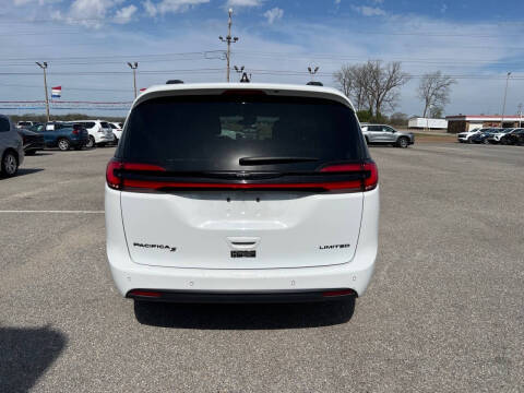 2025 Chrysler Pacifica Limited