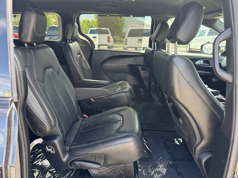 2018 Chrysler Pacifica Touring L