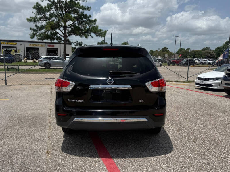 2013 Nissan Pathfinder SL