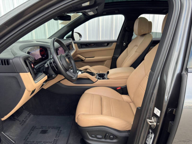 2024 Porsche Cayenne