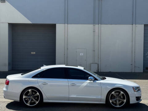 2014 Audi S8 4.0T quattro