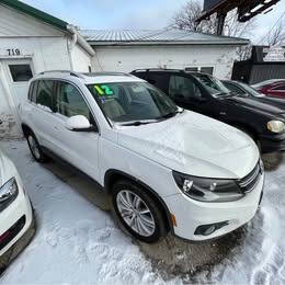 2012 Volkswagen Tiguan for sale at A & D Auto sales llc in Waterloo IA