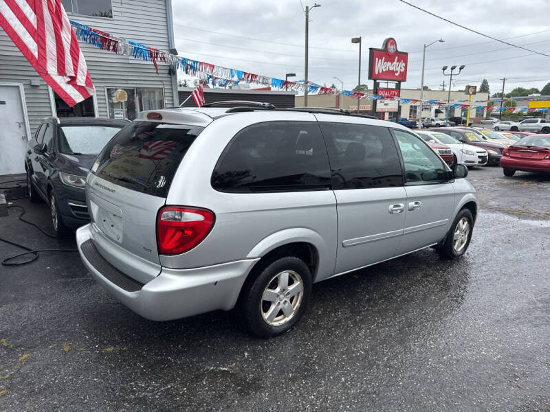 2006 Dodge Grand Caravan SXT