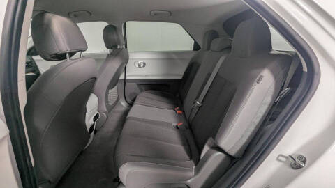 2024 Hyundai Ioniq 5 SE