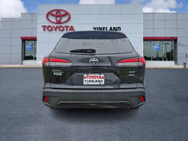 2022 Toyota Corolla Cross XLE