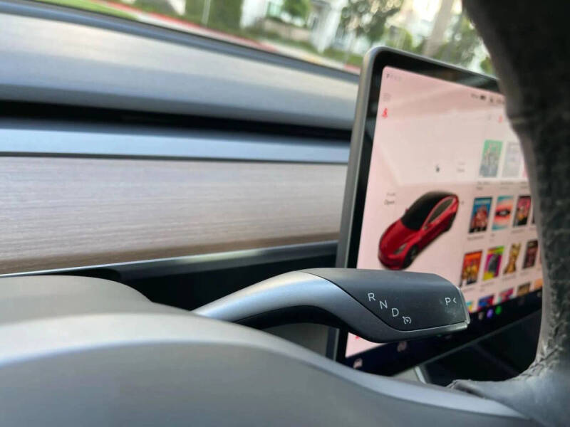 2020 Tesla Model 3 Standard Range Plus
